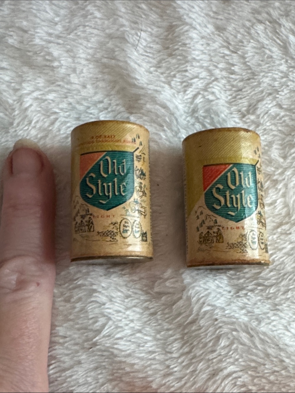 Vintage Old Style Beer Mini Can Salt & Pepper Shakers 1970s Heileman's